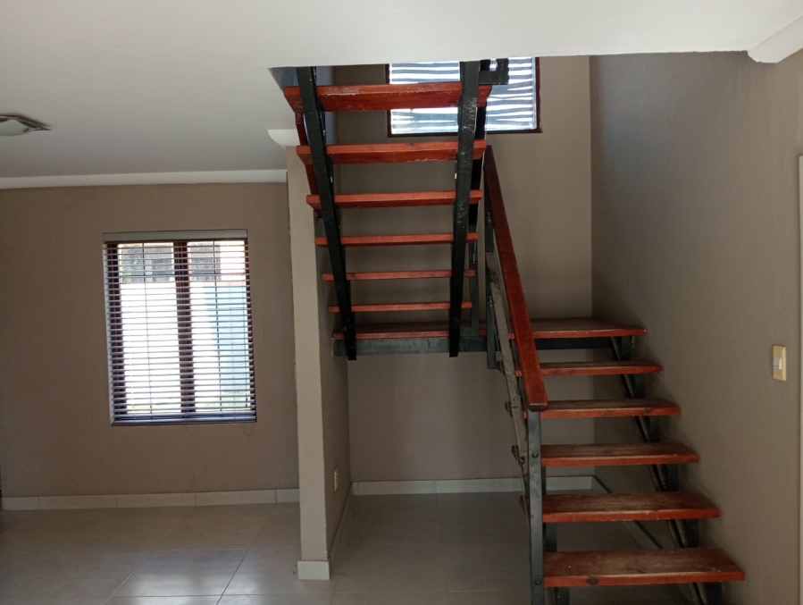 3 Bedroom Property for Sale in Waterval East North West